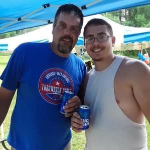 Meet your Posher, Cj